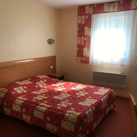 Hotel La Colombiere Cantal ماسياك المظهر الخارجي الصورة