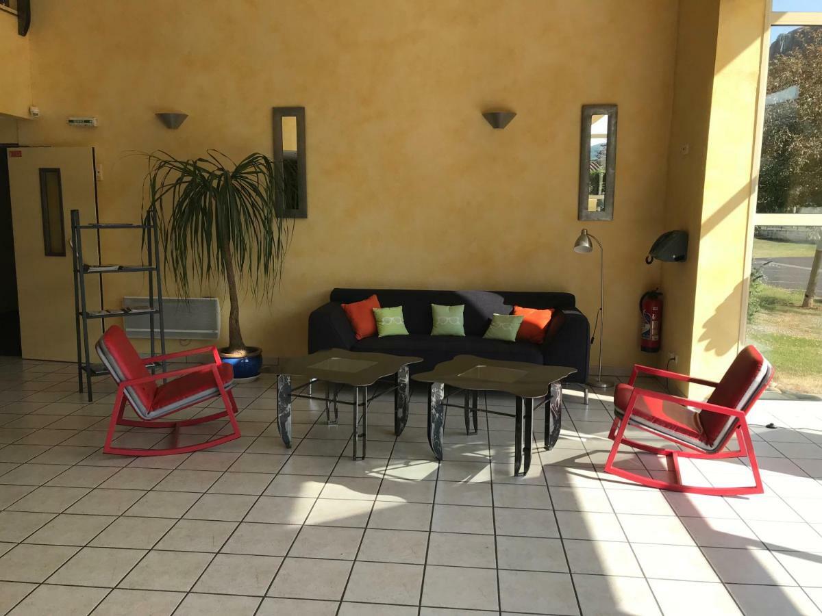 Hotel La Colombiere Cantal ماسياك المظهر الخارجي الصورة